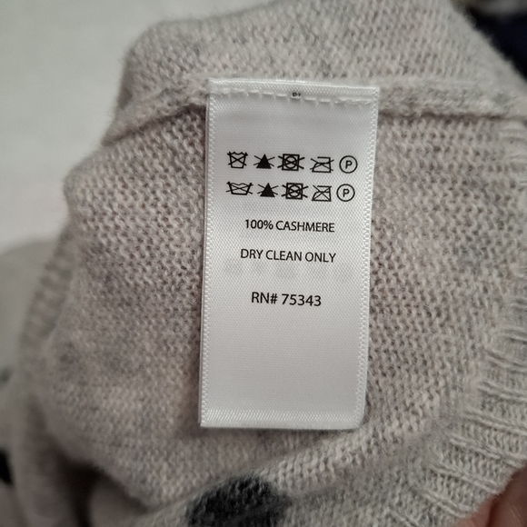 Cynthia Rowley Women's Gray Polka Dot Crewneck Sweater Top L 100% 2-ply Cashmere - Picture 8 of 8